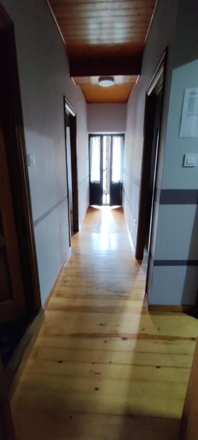 Casa Rural Apartamentos Angel Inguanzo Arenas De Cabrales ภายนอก รูปภาพ
