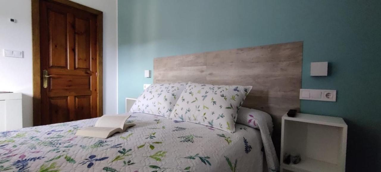 Casa Rural Apartamentos Angel Inguanzo Arenas De Cabrales ภายนอก รูปภาพ