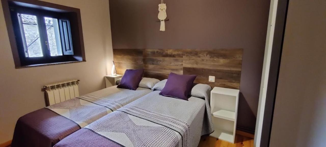 Casa Rural Apartamentos Angel Inguanzo Arenas De Cabrales ภายนอก รูปภาพ